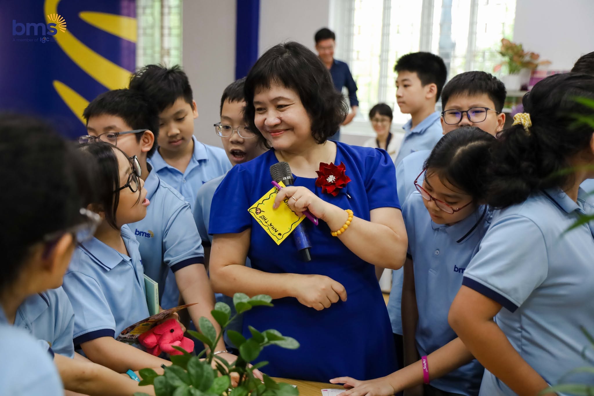 BMSers bước vào “Thế giới đảo ngược” cùng Tiến sĩ Nguyễn Thụy Anh tại Thư viện Fujiko F. Fujio