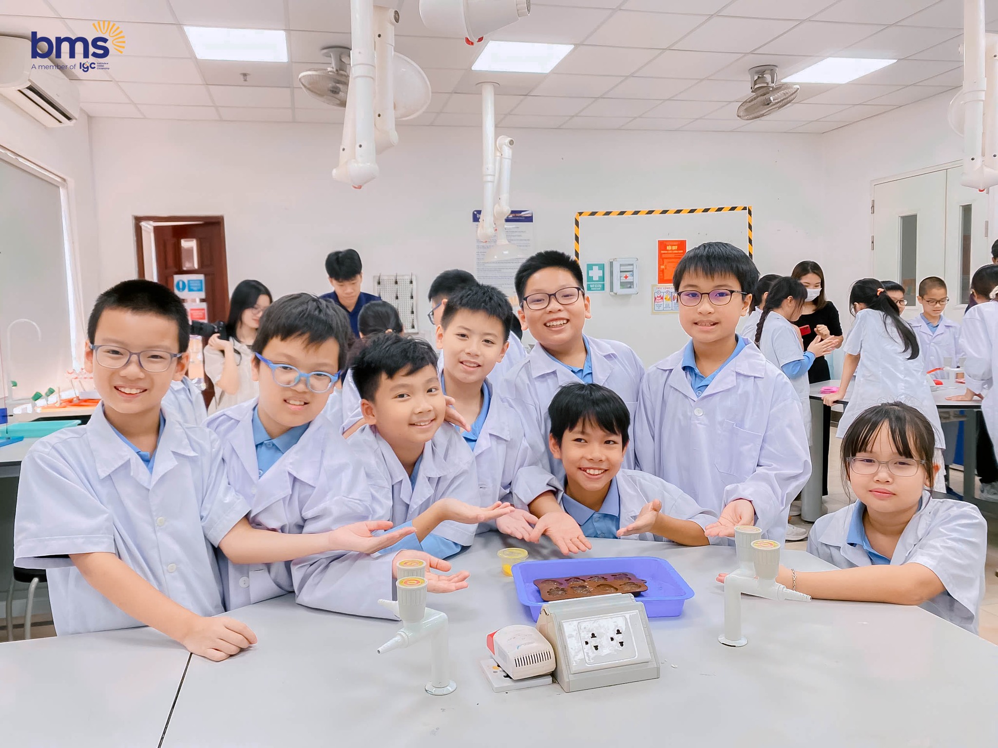 06 kỹ năng thế kỷ 21 – Hành trang để con tự tin hội nhập quốc tế